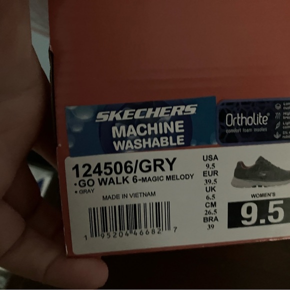 New! Skechers GoWalk 6 Magic Melody gray athletic shoes. - Picture 5 of 5